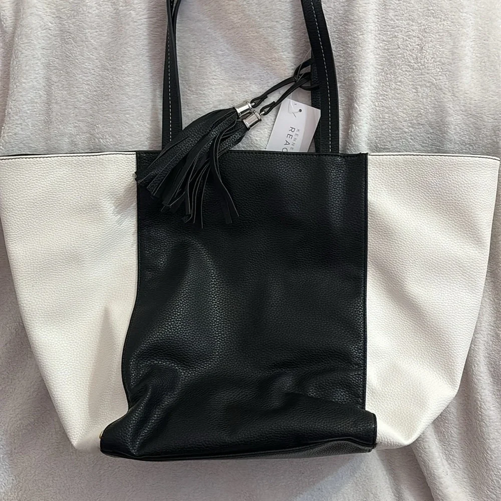 Kenneth Cole Reaction Globe Trotter Tote Bag